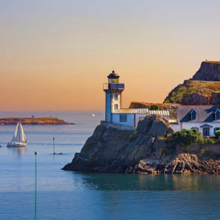 AdobeStock_391955566 https://desfosses-moreau-tromas-notaires-larochelle.fr/wp-content/uploads/2023/08/AdobeStock_391955566-320x320.webp